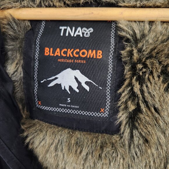 TNA Blackcomb Winter Coat Jacket - Picture 2 of 5